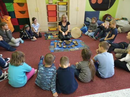 06. Muzikoterapie - říjen 2021