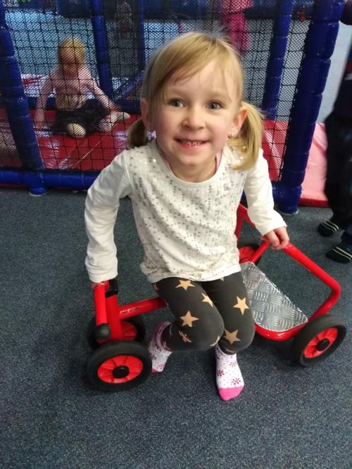 27. Galaxie - duben 2019