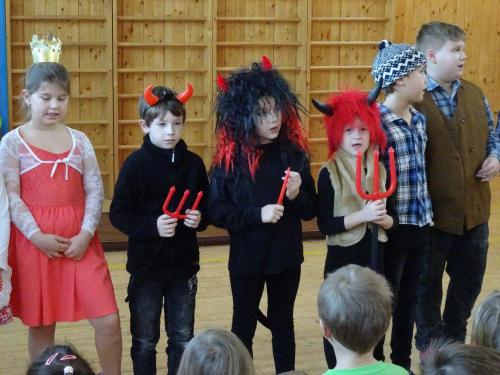 13. Vánoční besídka a vánoční dílna - prosinec 2018