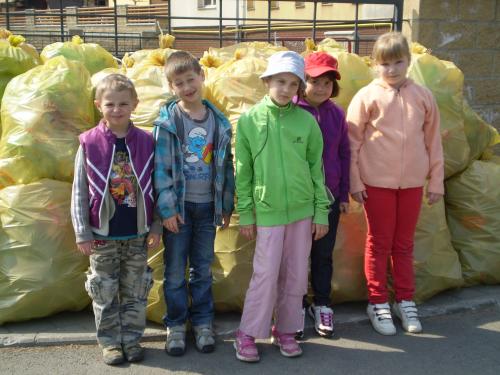 09. Sběr plastů - duben 2013